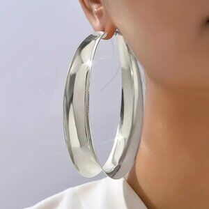 New Silver Hoop Earrings Oversized Lightweight Silvertone Hoops in Box Gift